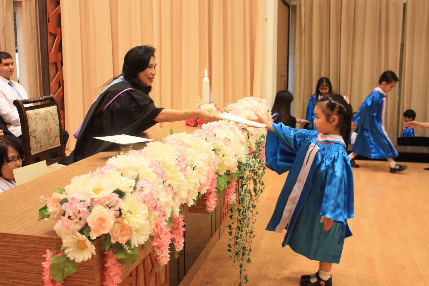 2015-02-28_kindergarten3_Graduation_115